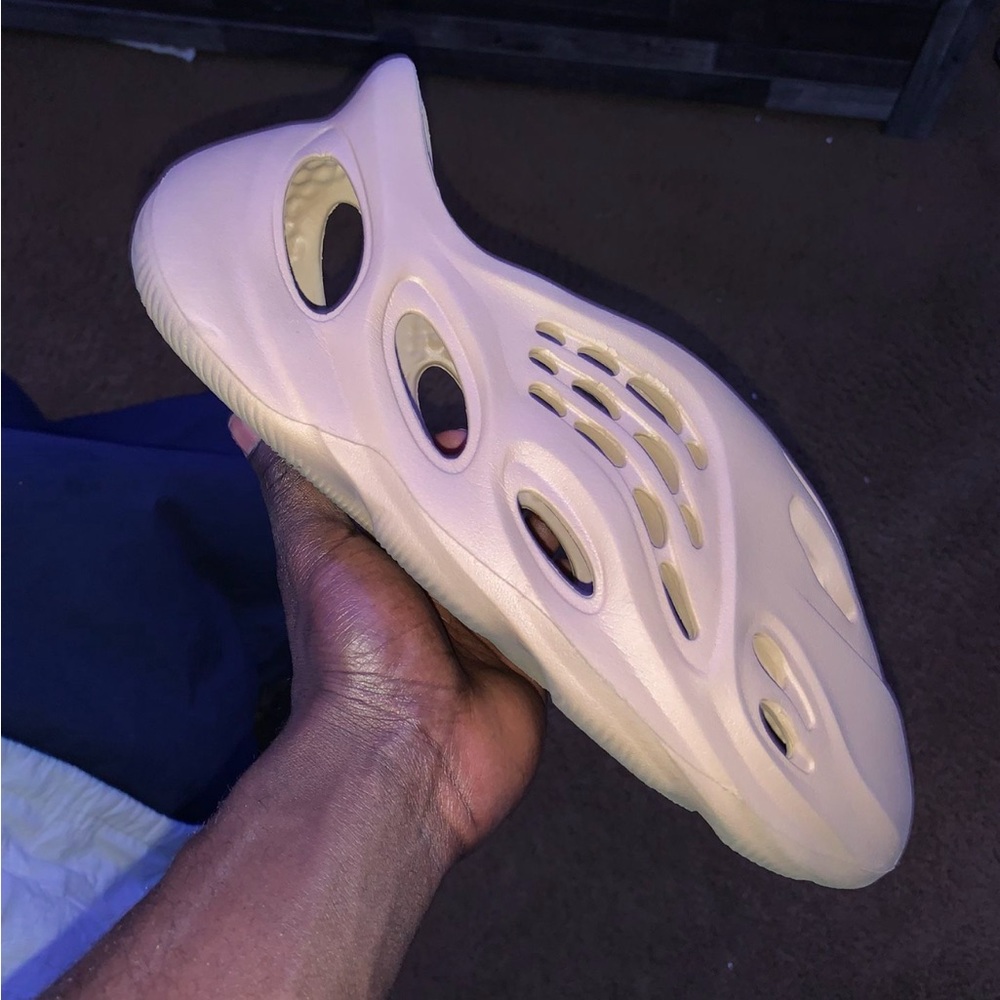 Orche Foam Runner